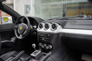 Bild 10/26 von Ferrari 612 Scaglietti (2005)