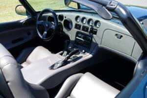 Image 27/35 of Dodge Viper RT/10 (1994)