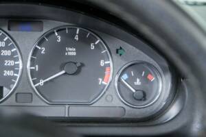 Bild 17/50 von BMW Z3 1.9i (2000)