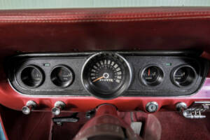 Image 17/50 of Ford Mustang 289 (1966)