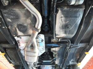 Afbeelding 14/15 van Alfa Romeo 2.0 Spider (1991)