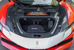 Image 34/37 of Ferrari SF90 Spider (2023)