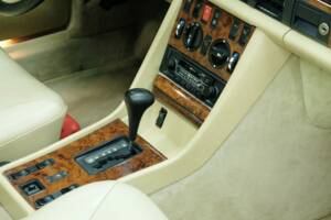 Bild 31/50 von Mercedes-Benz 500 SEL (1983)