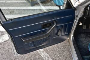 Image 29/38 de Volvo 244 DLS (1977)