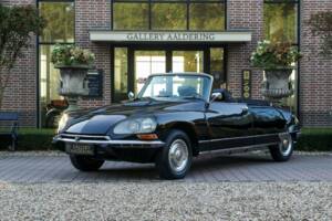 Bild 15/50 von Citroën DS 23 Injection (1973)