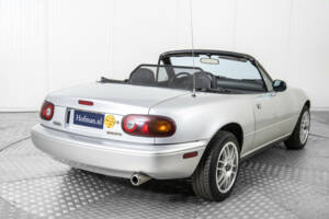 Bild 26/50 von Mazda MX-5 1.6 (1990)
