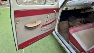 Image 33/53 of Lancia Appia C10 (1957)