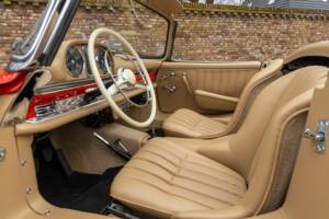 Image 25/50 de Mercedes-Benz 300 SL Roadster (1962)
