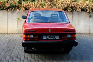 Image 5/75 de Volvo 240 (1986)