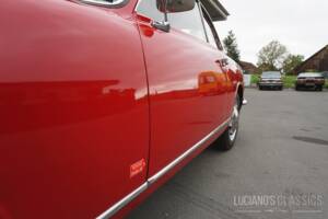 Image 19/68 of Alfa Romeo Giulietta Sprint 1300 (1965)