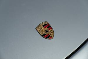 Image 11/50 of Porsche 911 Carrera 4 (1999)