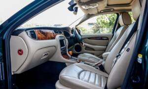 Bild 4/35 von Jaguar X-Type Estate 2.2 D (2009)
