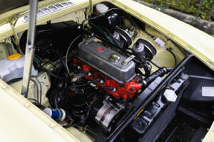 Bild 27/32 von MG MGB (1976)