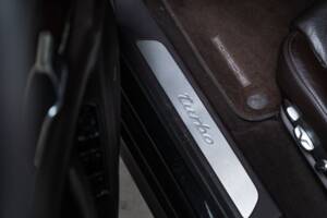 Image 11/31 of Porsche Panamera Turbo (2010)