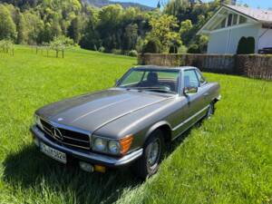 Image 1/11 de Mercedes-Benz 380 SL (1982)