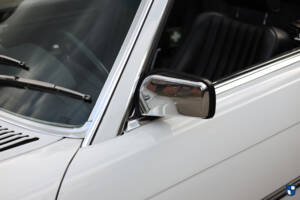 Image 67/85 of Mercedes-Benz 560 SL (1986)