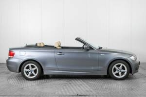 Immagine 10/50 di BMW 120i (2012)