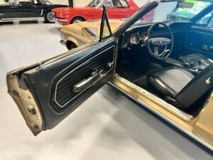 Image 24/26 of Ford Mustang 289 (1968)