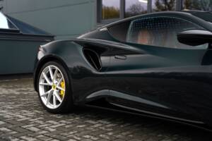 Image 45/50 de Lotus Emira &quot;First Edition&quot; (2023)