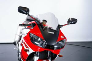 Bild 37/48 von Yamaha DUMMY (1999)