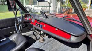 Image 31/64 of FIAT 1200 S OSI (1965)