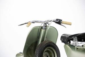 Immagine 17/50 di Piaggio Vespa 125 (1950)