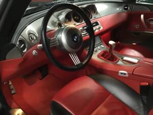 Image 5/25 of BMW Z8 (2002)