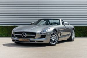 Image 1/21 of Mercedes-Benz SLS AMG Roadster (2012)