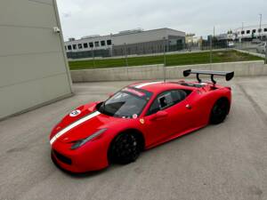 Bild 3/17 von Ferrari 458 Italia GT3 (2011)