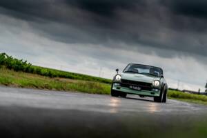 Image 3/8 of Datsun 240 Z (1972)