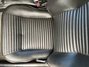 Image 34/39 of Alfa Romeo Giulia GT 1300 Junior (1970)