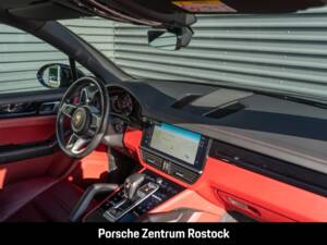 Obraz 17/29 pojazdu Porsche Cayenne E-Hybrid (2022)