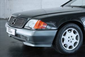 Image 13/50 of Mercedes-Benz 600 SL (1993)