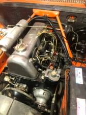 Image 18/23 of Mercedes-Benz 220 D (1973)