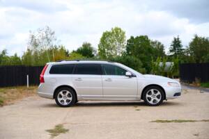 Imagen 9/50 de Volvo V70 AWD (2009)