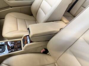 Bild 17/34 von Mercedes-Benz E 320 (1996)