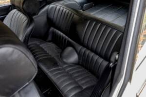 Image 39/50 de Jaguar Type E V12 (2+2) (1972)