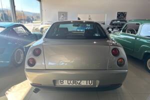 Immagine 7/21 di FIAT Coupé 1.8 16V (1997)