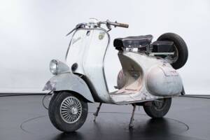Immagine 2/50 di Piaggio Vespa 125 (1954)