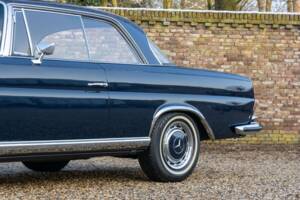 Bild 11/50 von Mercedes-Benz 280 SE 3,5 (1970)
