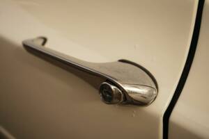 Image 34/100 of Alfa Romeo Giulia Nuova Super 1300 (1977)