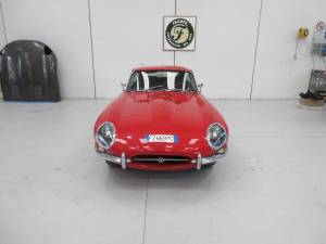Afbeelding 10/30 van Jaguar E-Type 4.2 (1966)