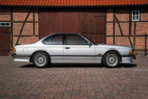 Image 15/49 of BMW M 635 CSi (1986)