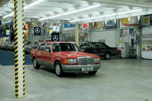 Bild 50/50 von Mercedes-Benz 500 SE (1987)