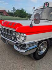 Image 15/51 of Cadillac Ambulance Carrosserie Köng (1964)