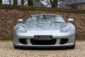 Image 20/50 de Porsche Carrera GT (2005)