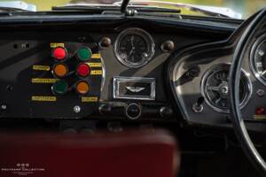 Immagine 20/23 di Aston Martin DB 2/4 Mk III (1958)