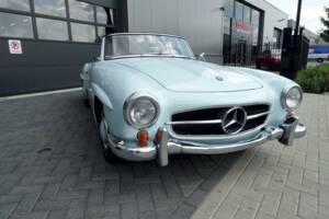 Image 13/43 of Mercedes-Benz 190 SL (1957)