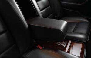 Bild 33/38 von Mercedes-Benz 500 E (1992)