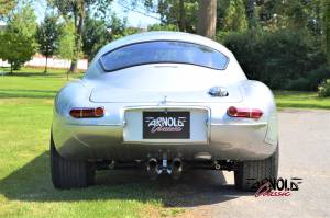 Image 12/31 de Jaguar E-Type (1968)
